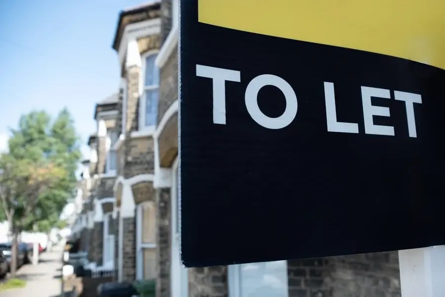 1 - to-let sign