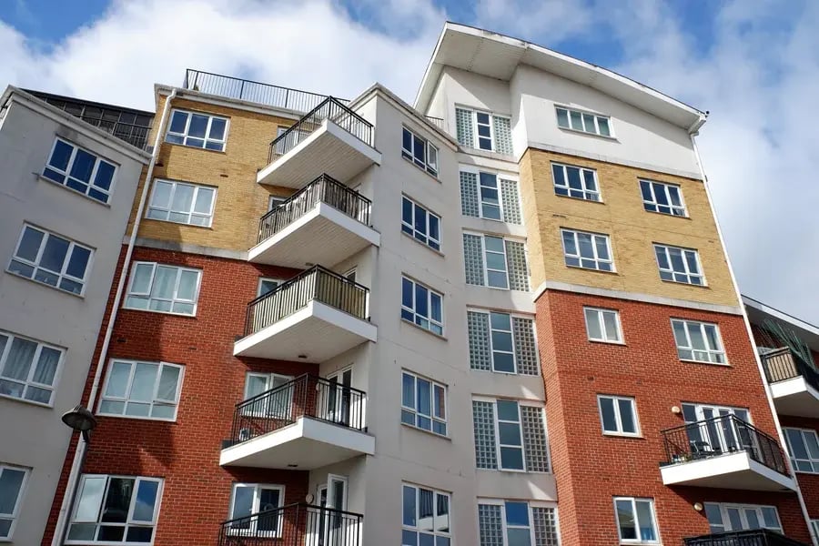 6 - leasehold